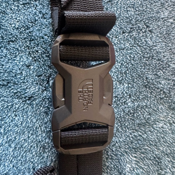 The North Face Black Crossbody Bag - Picture 4 of 6